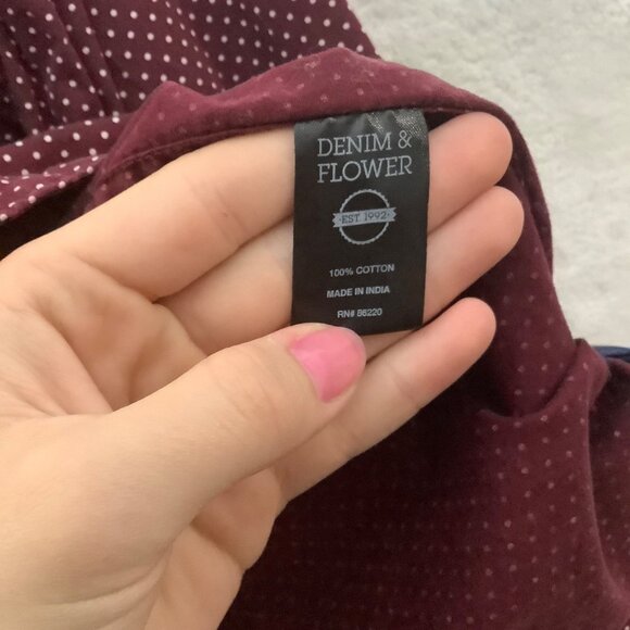 Denim & Flower Micro Dot Button Down Slim Fit Shirt Men Medium Flip Cuff Maroon - Picture 4 of 6